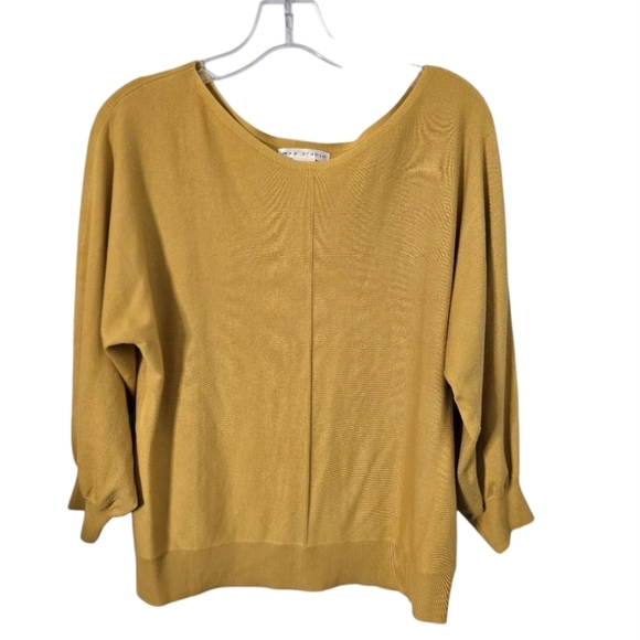 Max Studio Mustard Yellow Sweater top Size M Scoop Neck Rayon Blend - Picture 1 of 9
